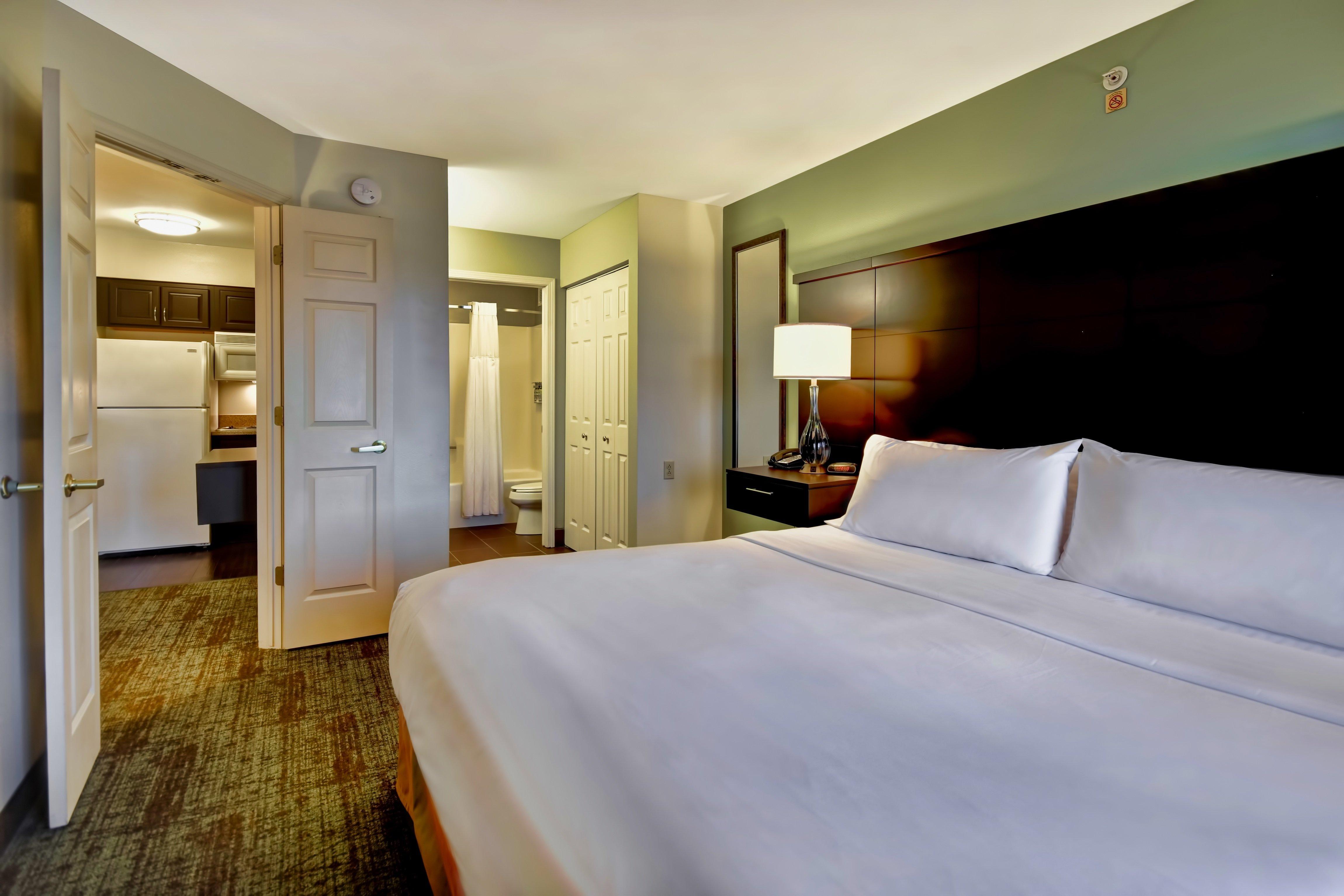 Staybridge Suites Madison - East, An Ihg Hotel Extérieur photo