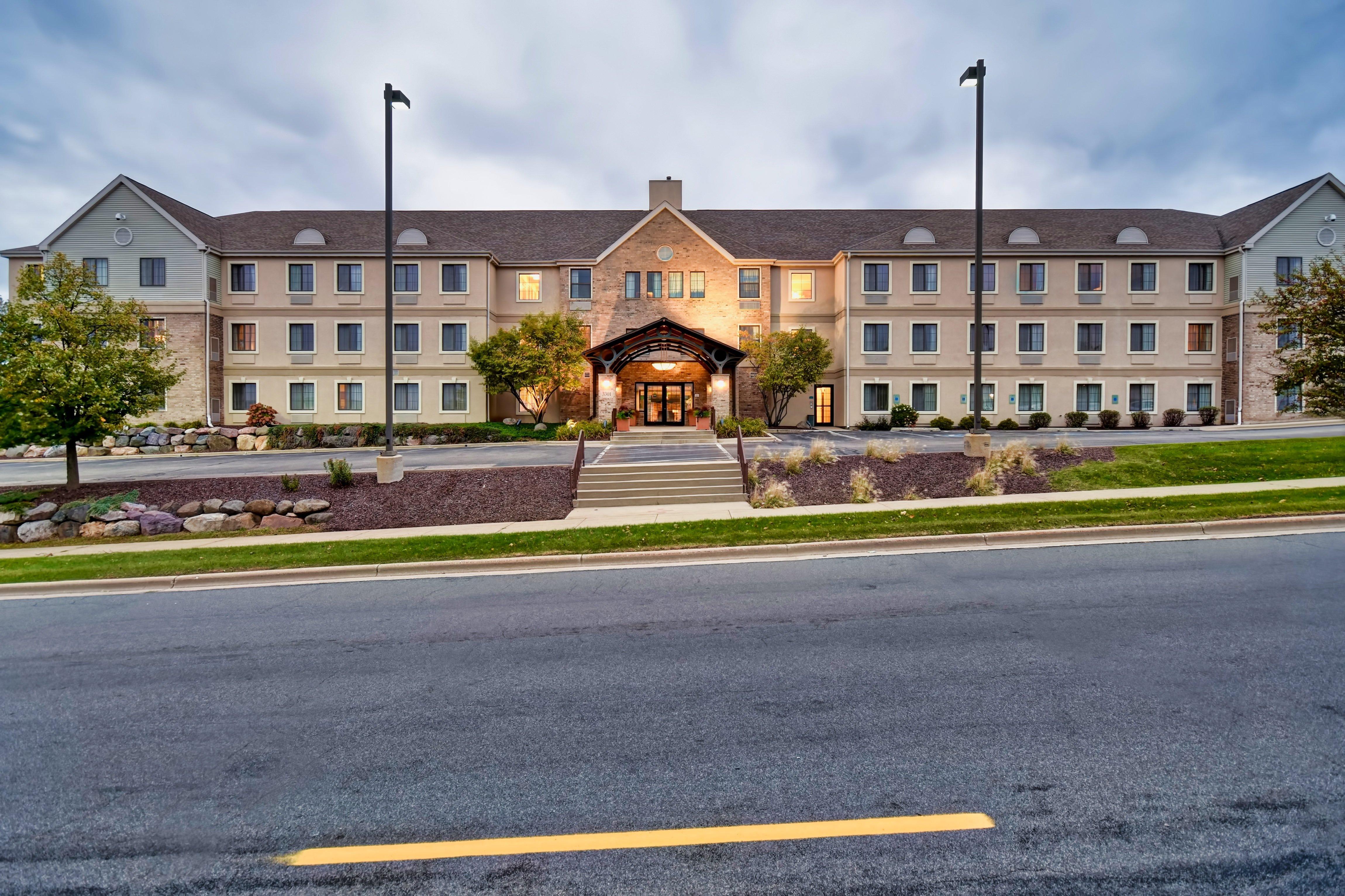 Staybridge Suites Madison - East, An Ihg Hotel Extérieur photo