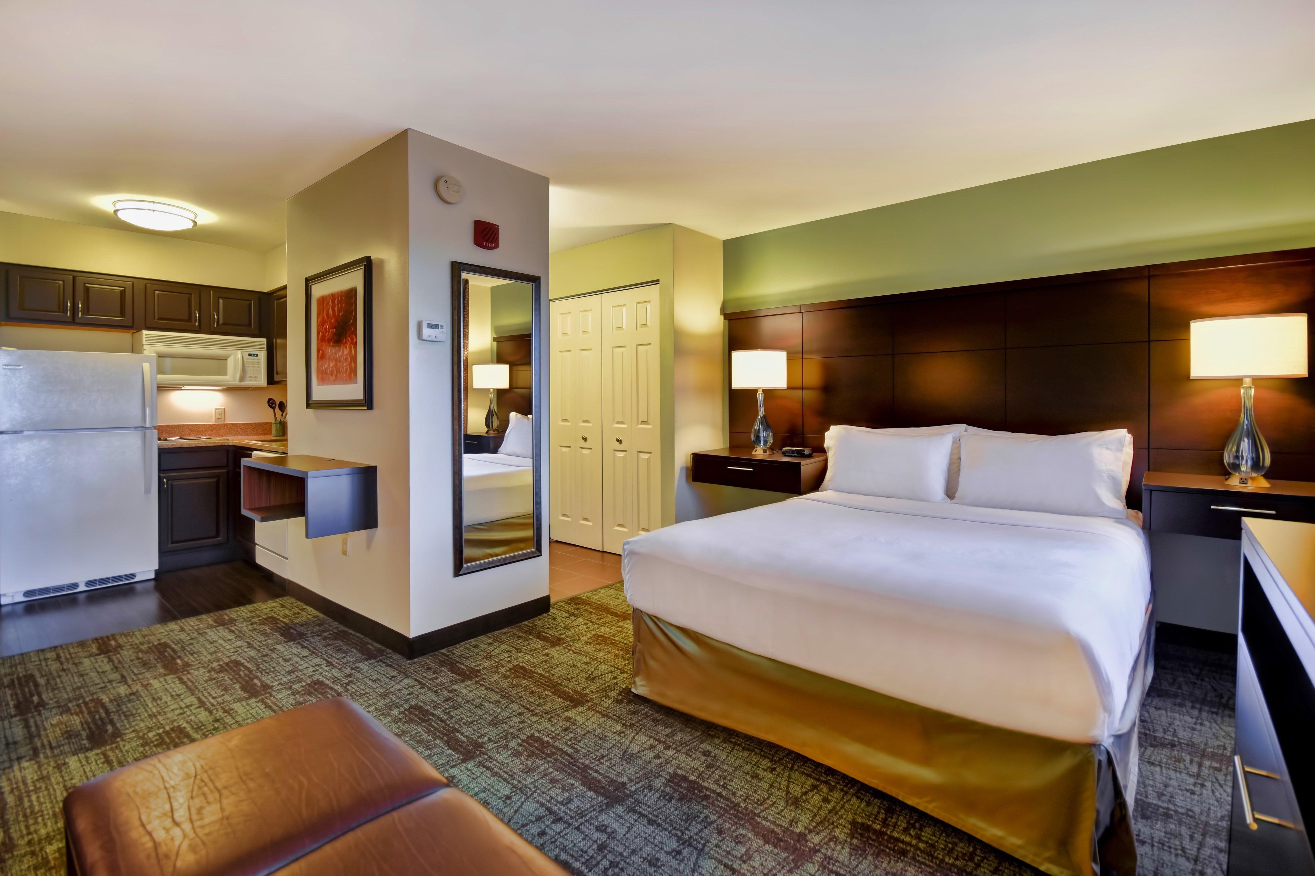 Staybridge Suites Madison - East, An Ihg Hotel Extérieur photo