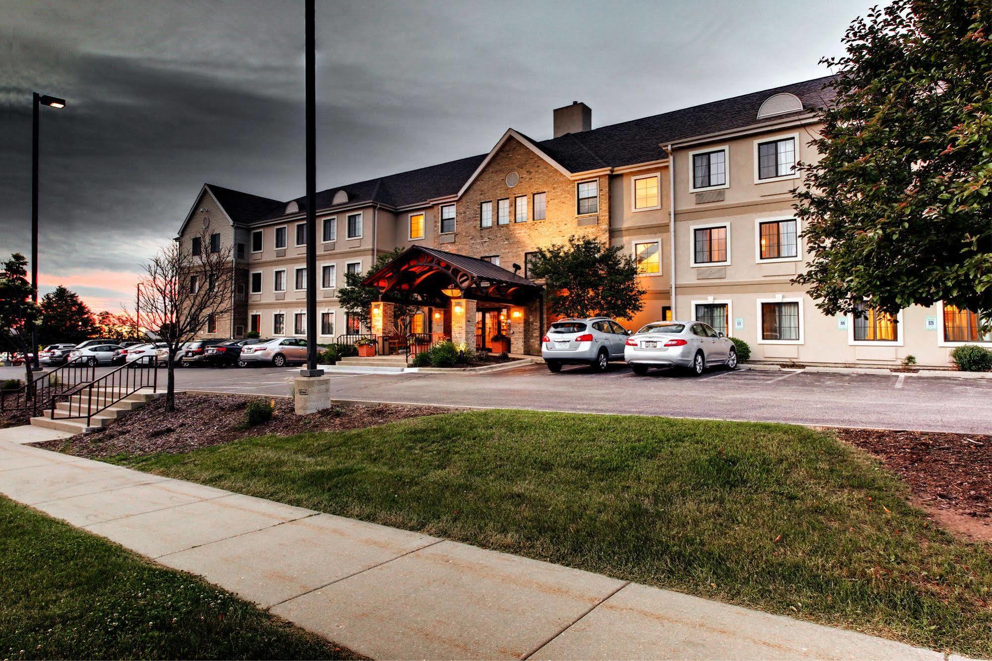 Staybridge Suites Madison - East, An Ihg Hotel Extérieur photo